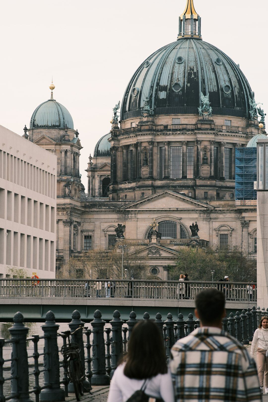 german people discussing future